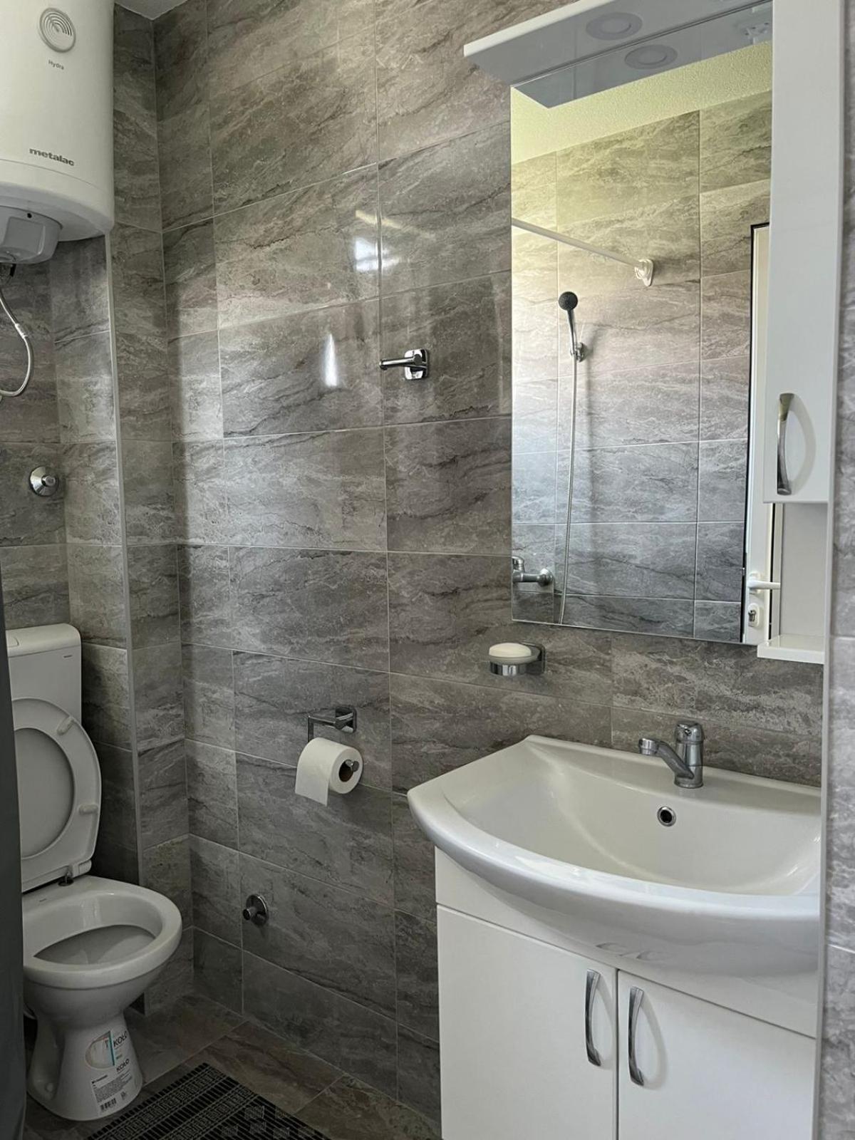 Apartmani Miljevci Sutomore Exterior photo