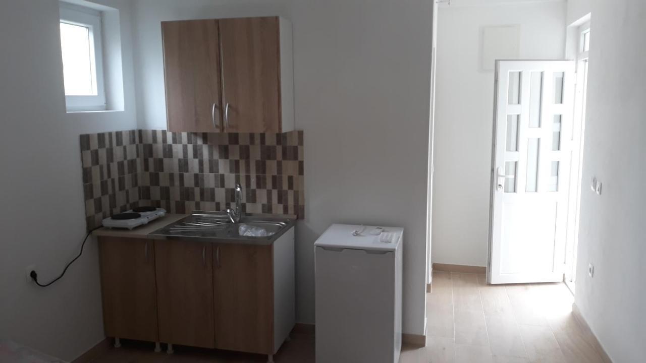 Apartmani Miljevci Sutomore Exterior photo